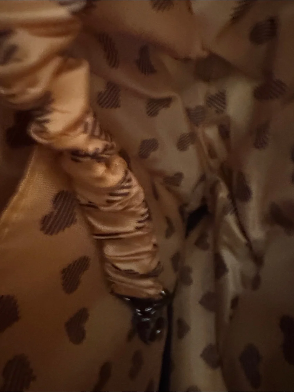 Rare LUG Hearts Gold GondolaSE Hobo Bag